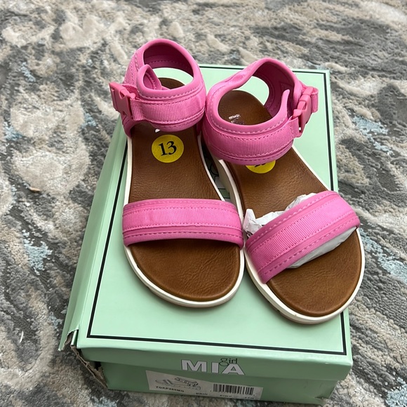 MIA Other - MIA girl sandals